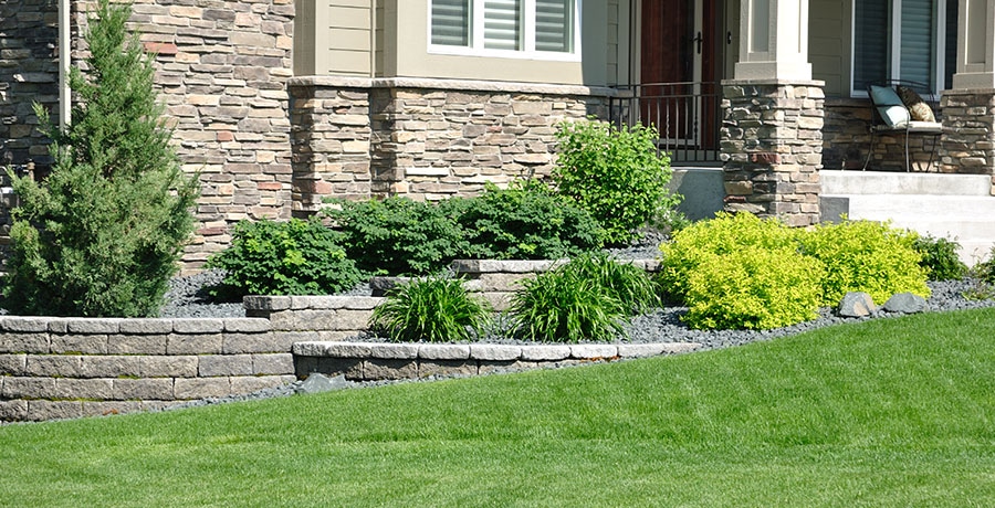 Pros And Cons Of Building Retaining Wall In Your Yard